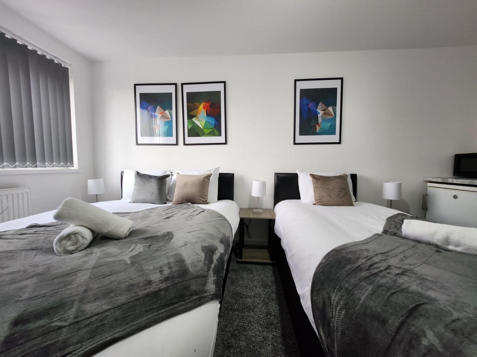 4 Bedroom 2 Bathroom Shared House - Near Bhx And Nec Birmingham Buitenkant foto